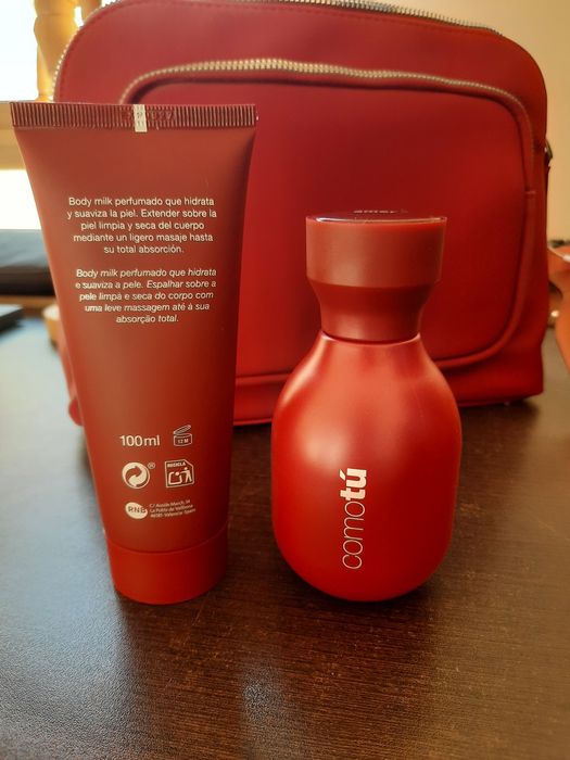 Conjunto Bolsa e Perfume