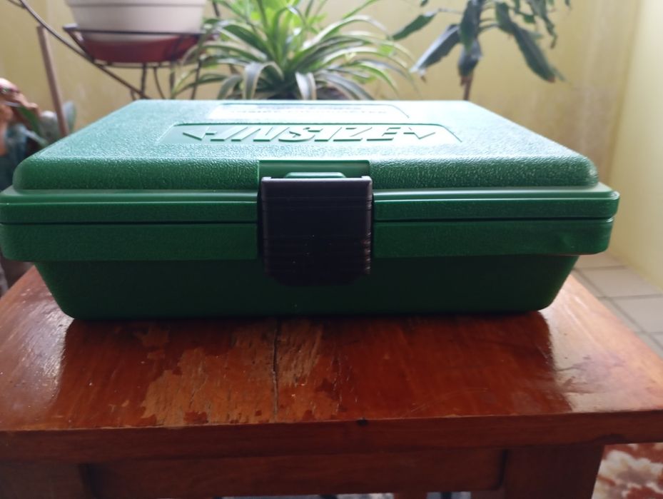 Ящик для мікрометра