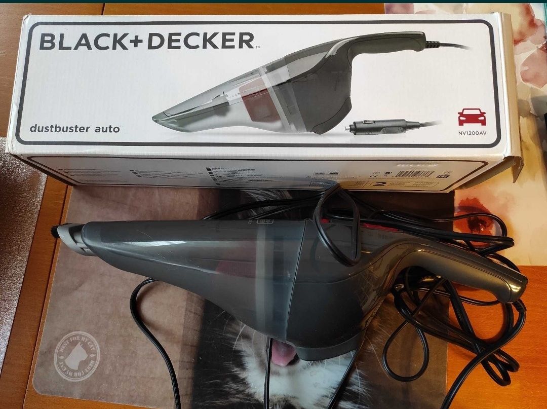 Black&Decker Odkurzacz akumulatorowy samochodowy