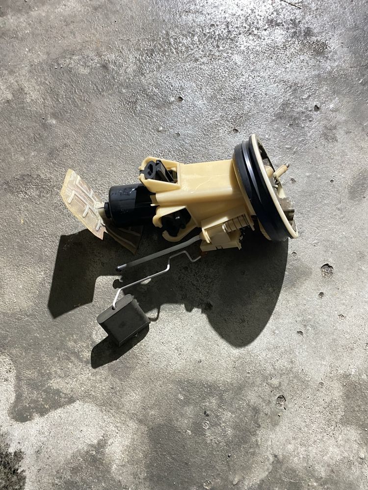 BMW e36 316i bomba deposito