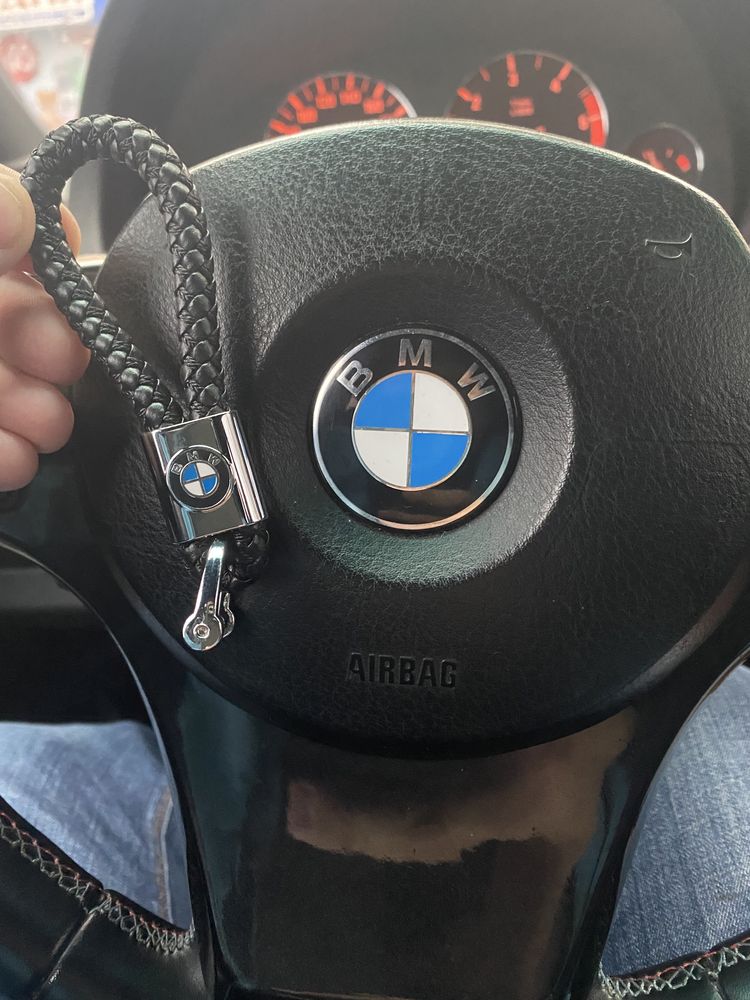 Брелок BMW ключница