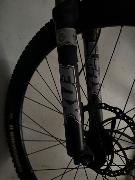 Bicicleta Specialized suspensão total