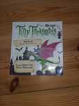 Książka w języku angielskim młodzi pisarze Tiny Treasures
