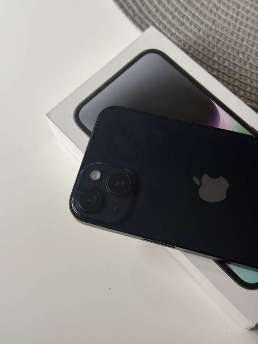 iPhone 14 Świetny stan + dodatki