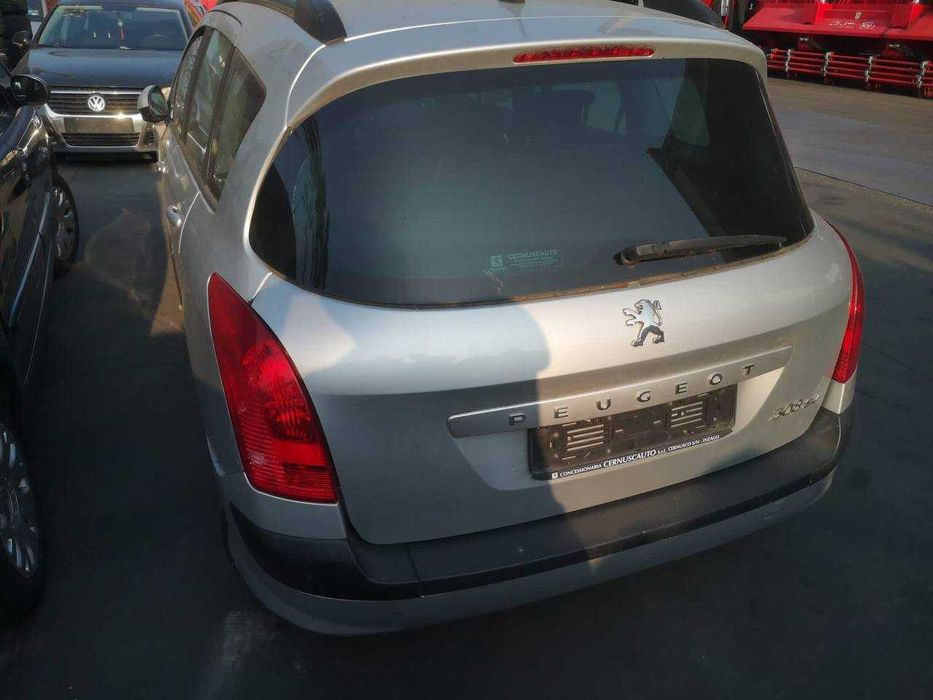 Розборка, передній бампер Peugeot 308 SW 1.6 HDi 9HZ