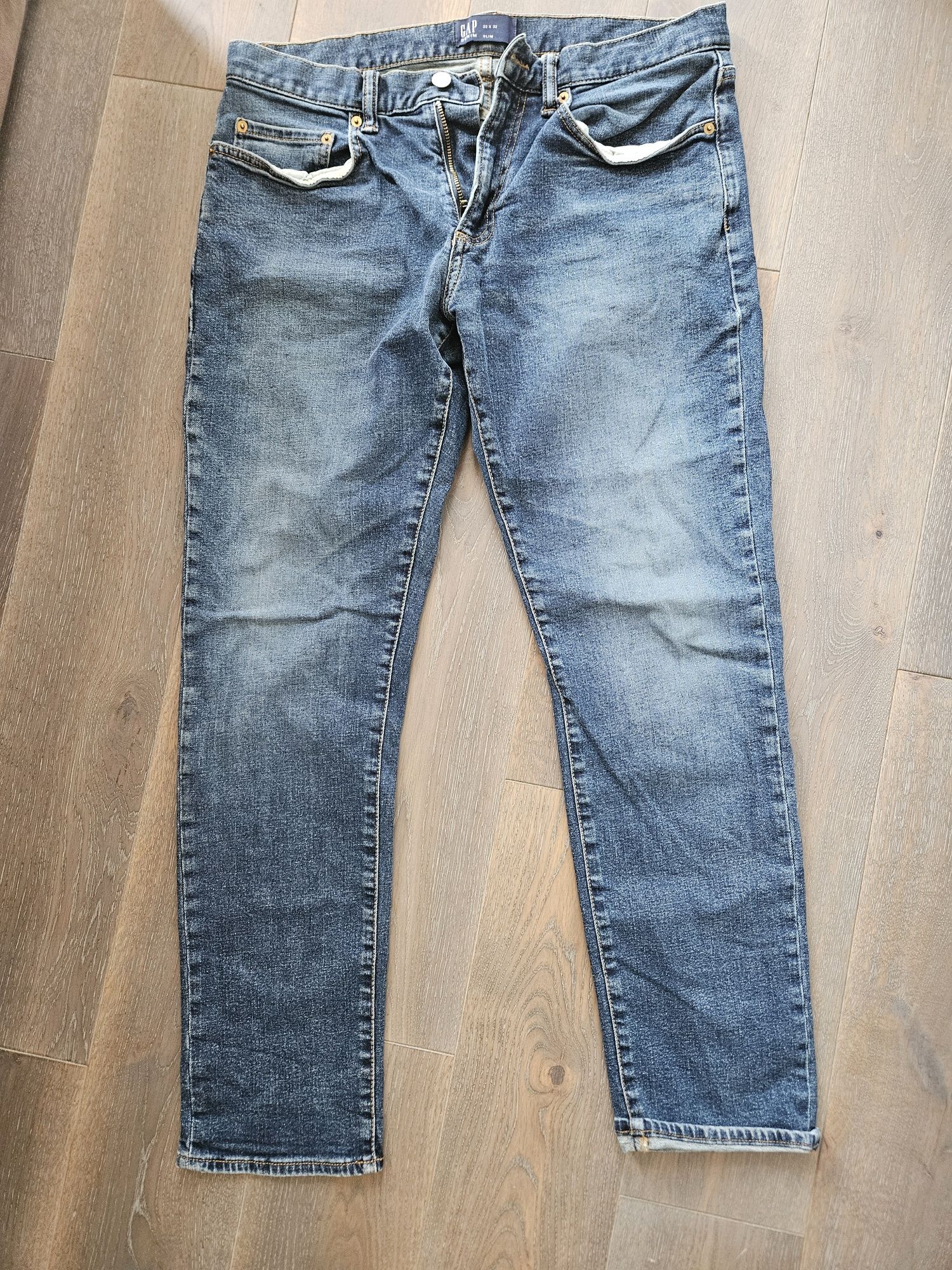 Чоловічі джинси gap