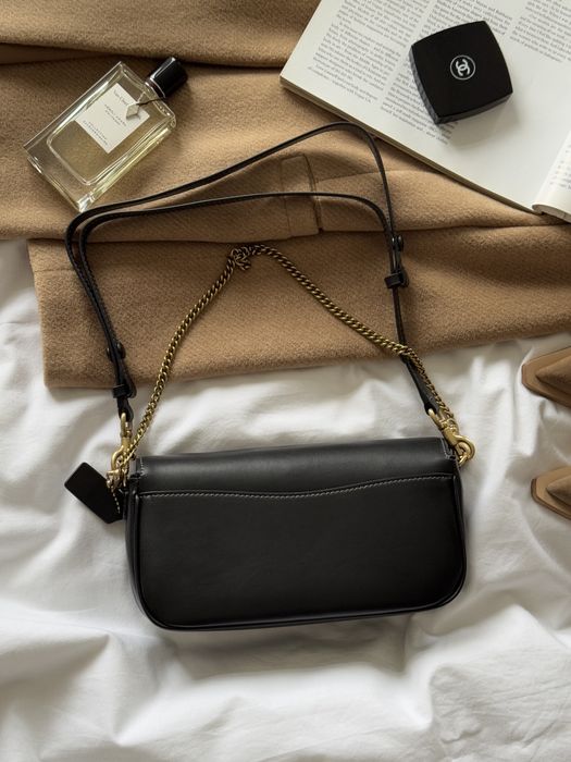 Сумка Coach Brook Flap Chain Black\Gold чорна