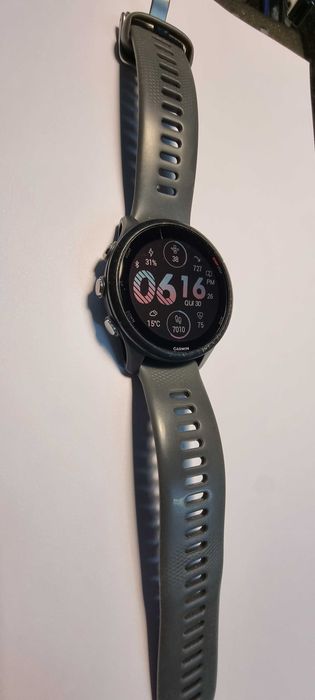 Garmim forerunner 255 cinza