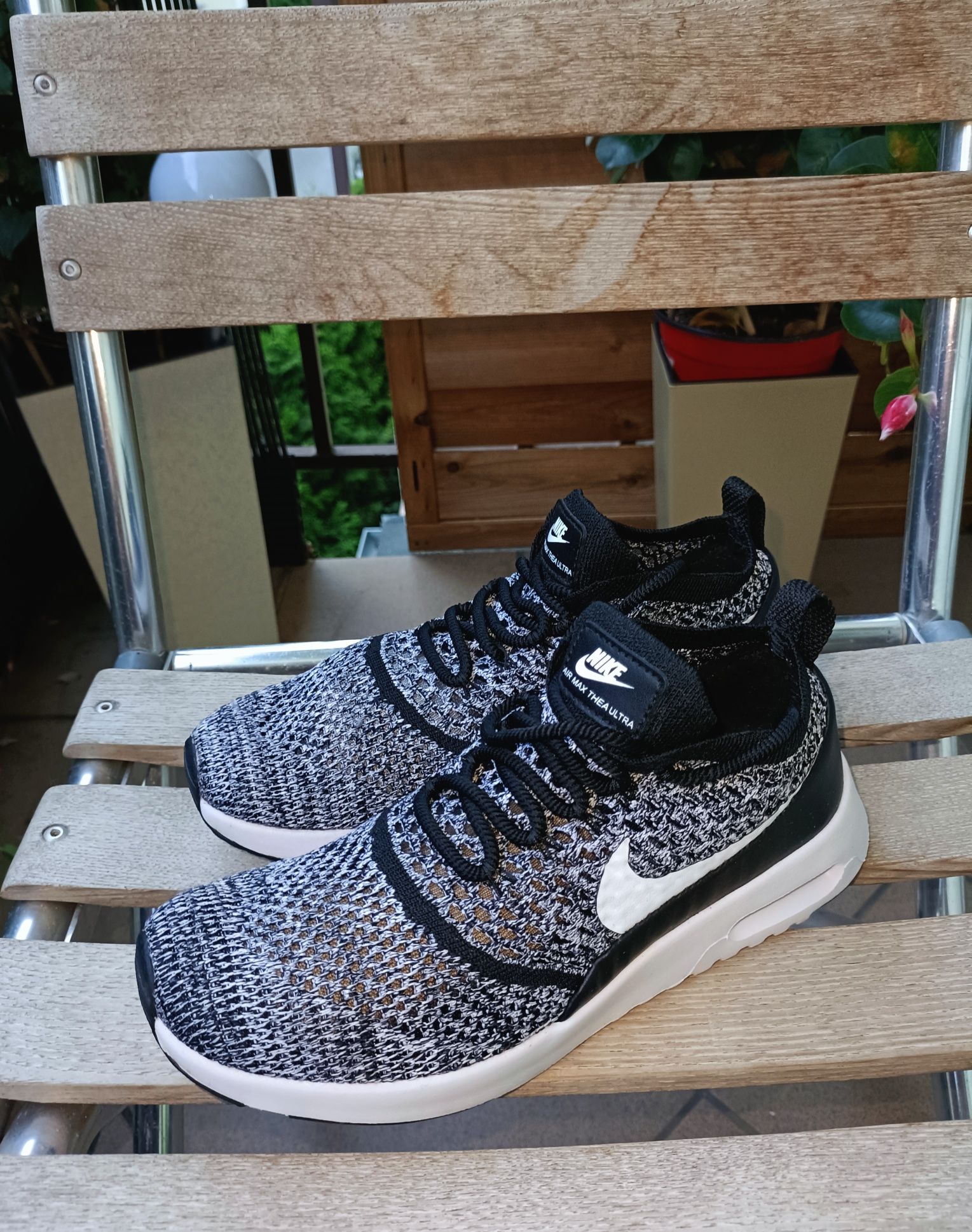 Świetne damskie buty do biegania Nike Air Max Thea Ultra Fk rozmiar 38