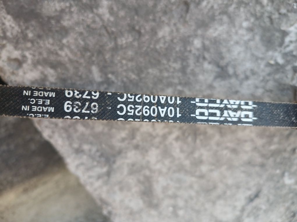 Ремень клиновой DAYCO 10A0925C