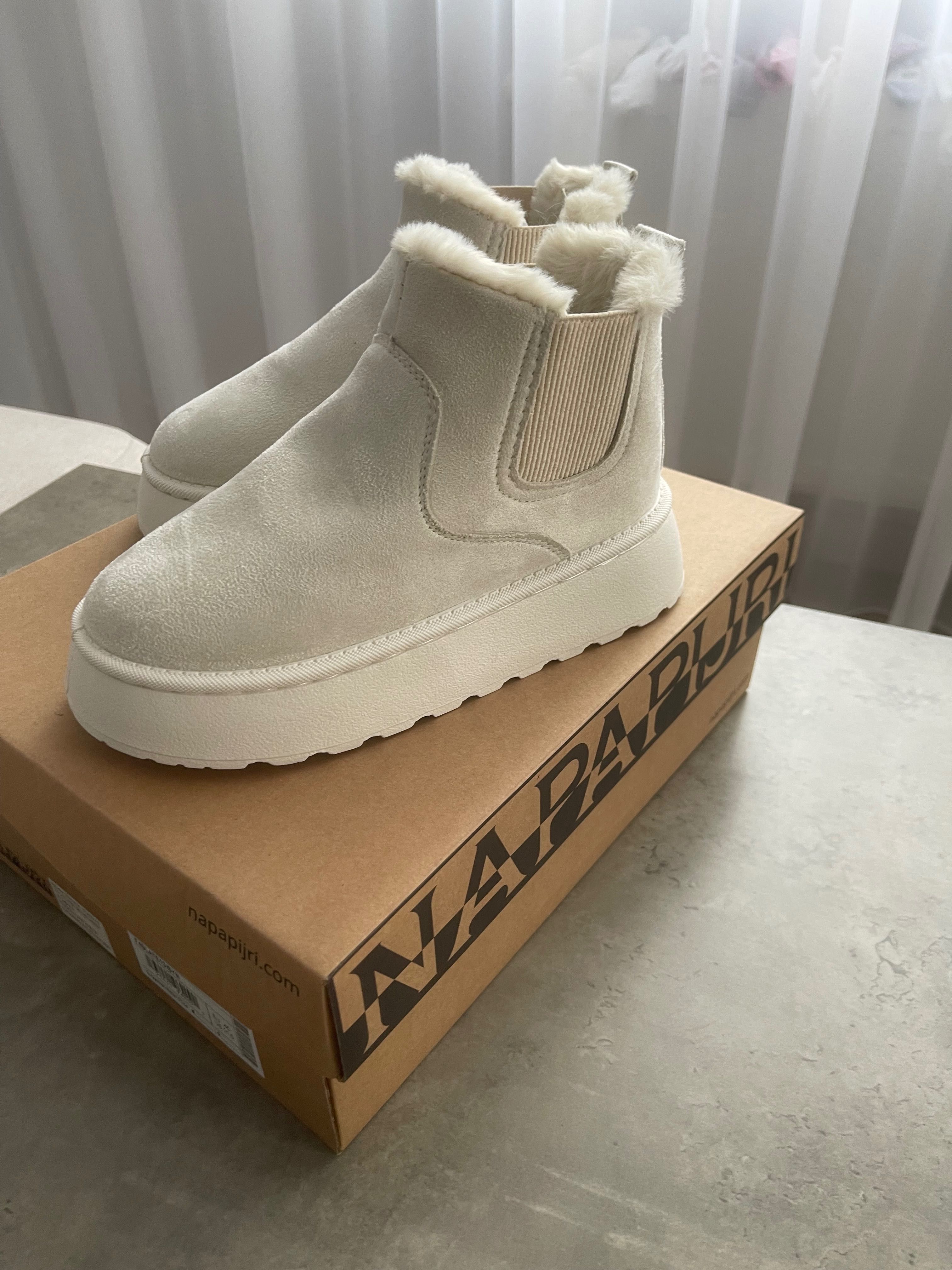 Чоботи уггі угги розмір 36 Zara geox