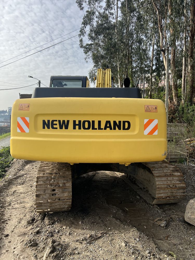 New Holland E215B