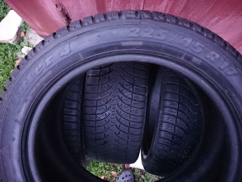 Шини 225/45р17 зима