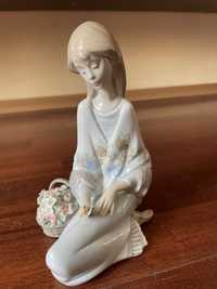 Lladro "Квіткова пісня", Фарфорова статуетка  18 см