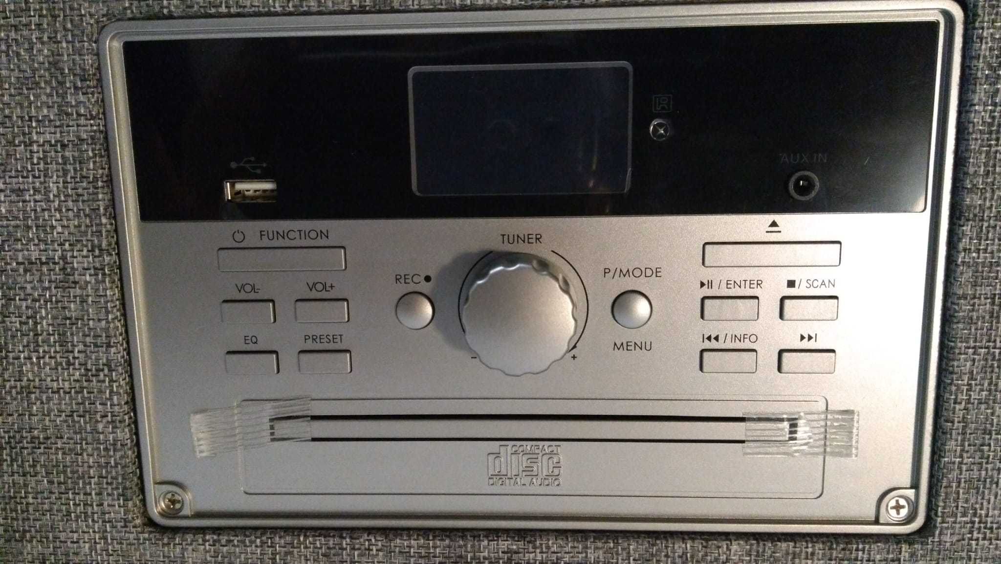 Wieża stereo z gramofonem Auna RETRO styl   G-126