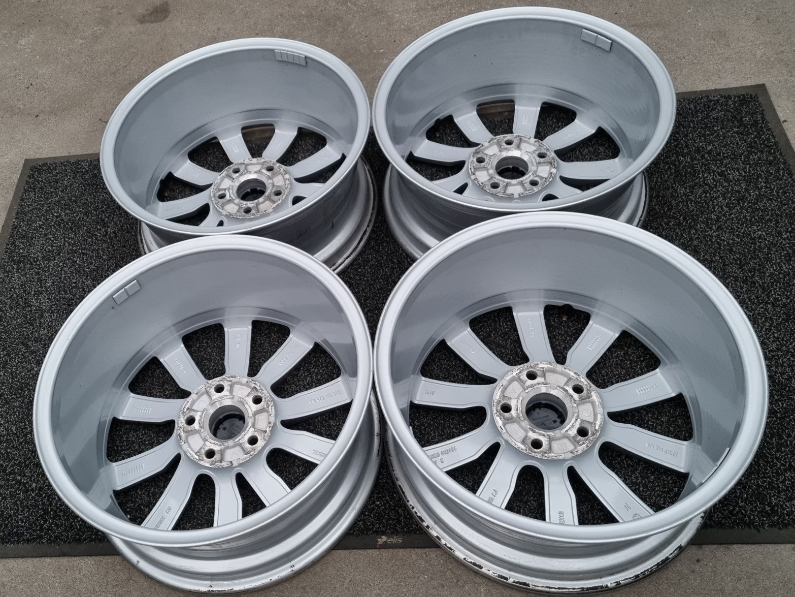 Felgi Alu 17" VW Tiguan Passat B8 B7 B6 T-Roc Golf Touran 5x112 Orygin