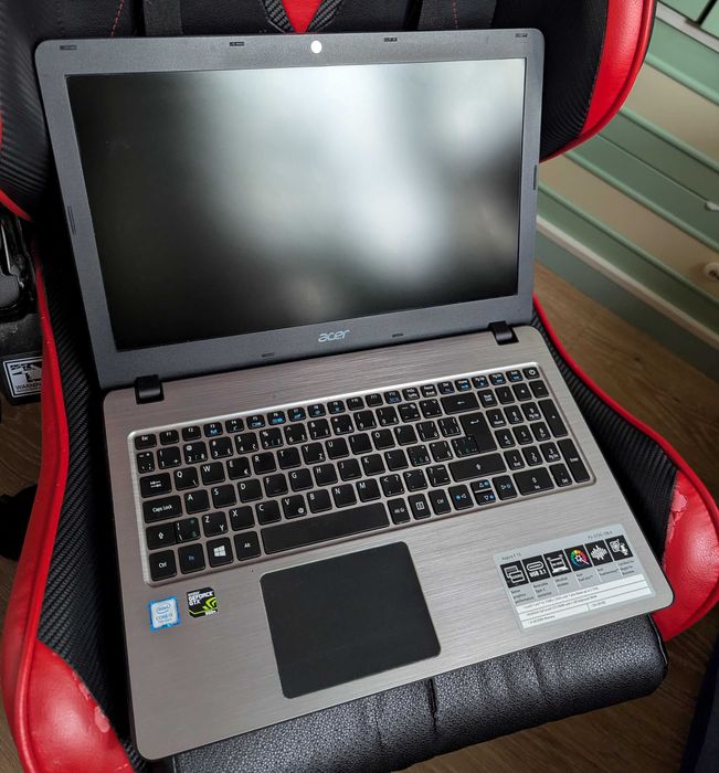 ACER 15.6"IPS Full HD/Intel i5-7200U/DDR4 16GB/nVidia GTX 950M 4 GB