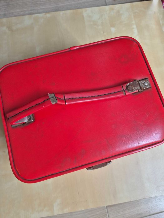 Necessaire muito antigo