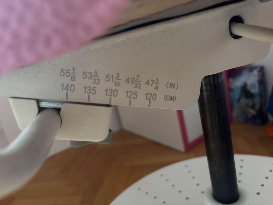 Sprzedam krzeslo obrotowe ikea dla dziewczynki