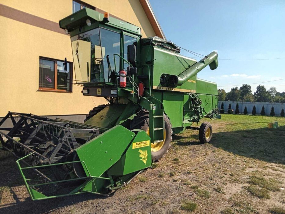 Комбайн  Johne Deere 955