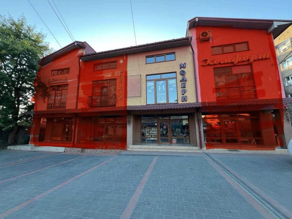 Продається діючий магазин в м. Тячів
