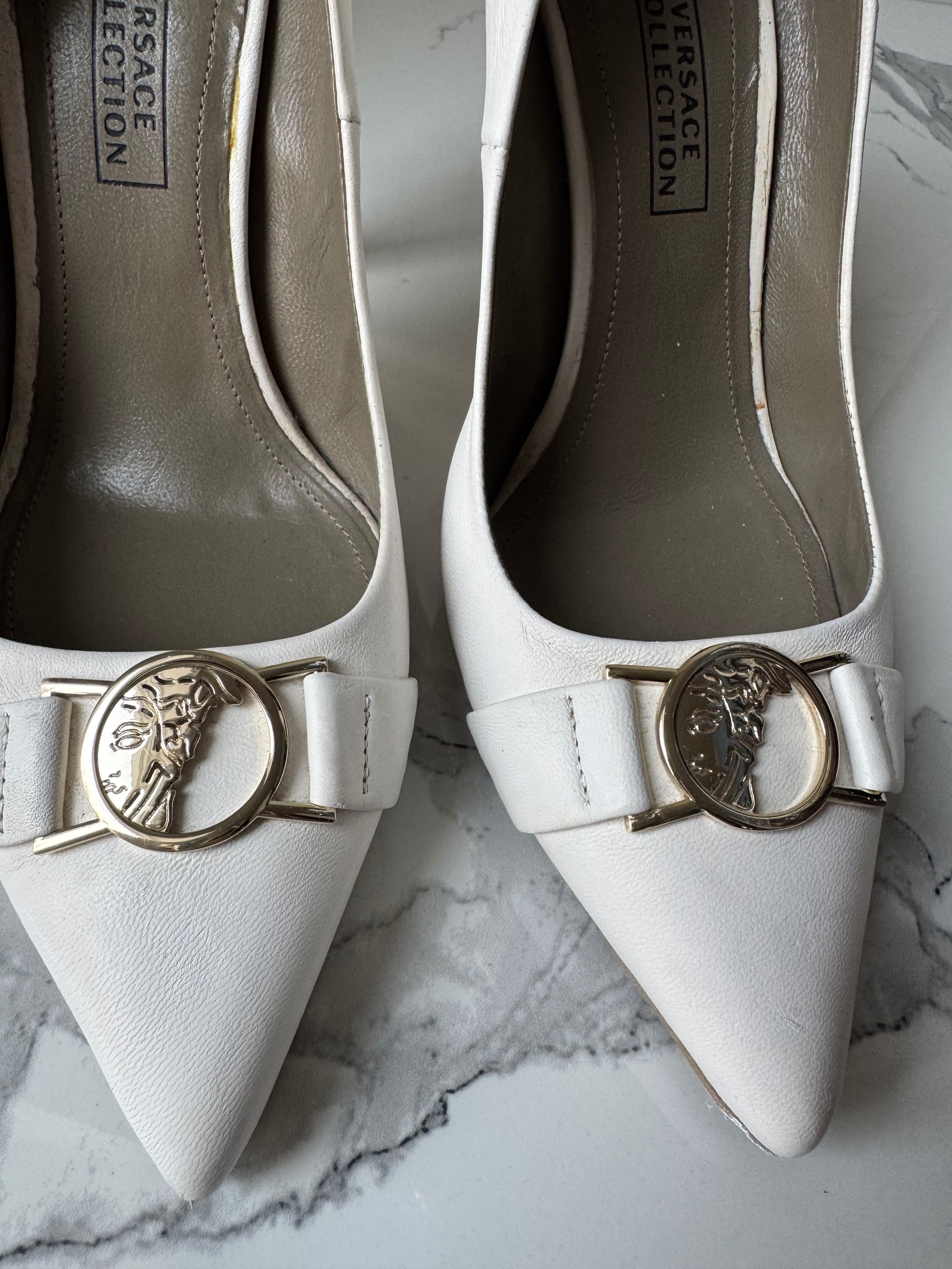 Туфлі Versace , оригінал