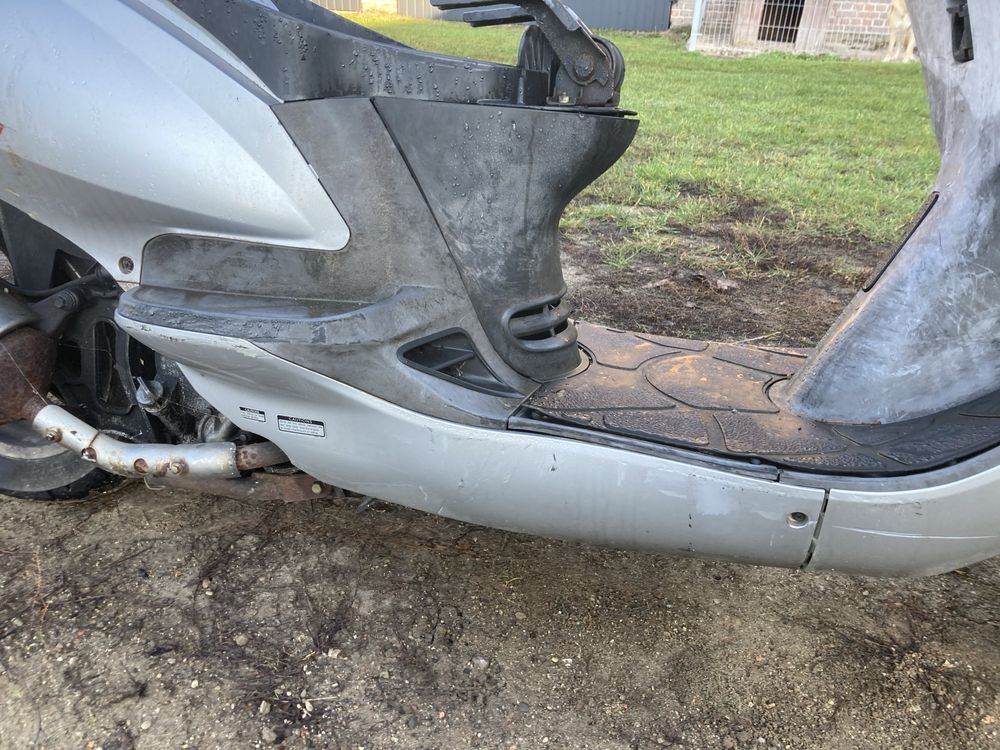 Kymco Grand Dink 125 lift czasza silnik lagi osłony owiewki kokpit lin