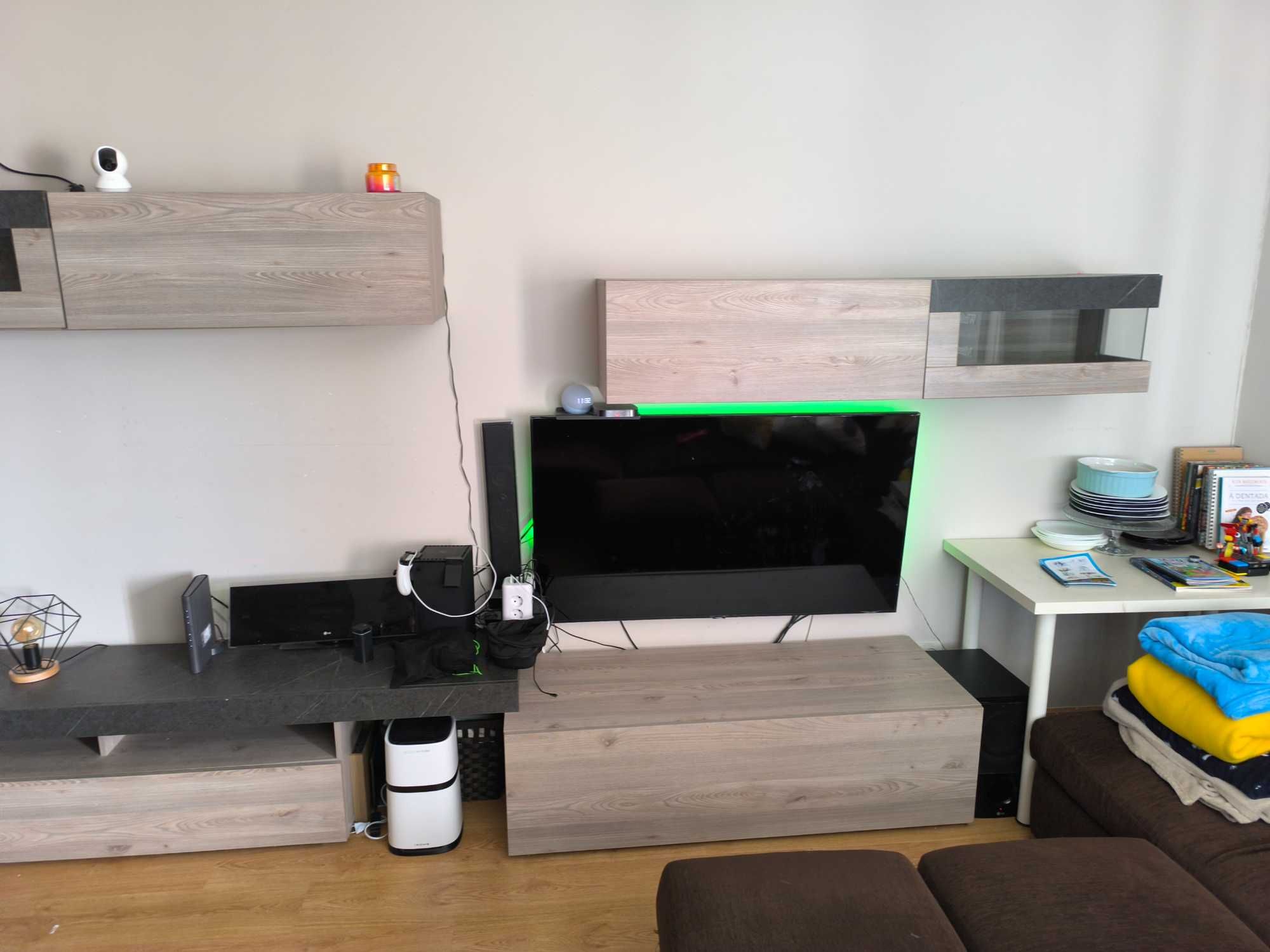 Móveis de sala quase novos