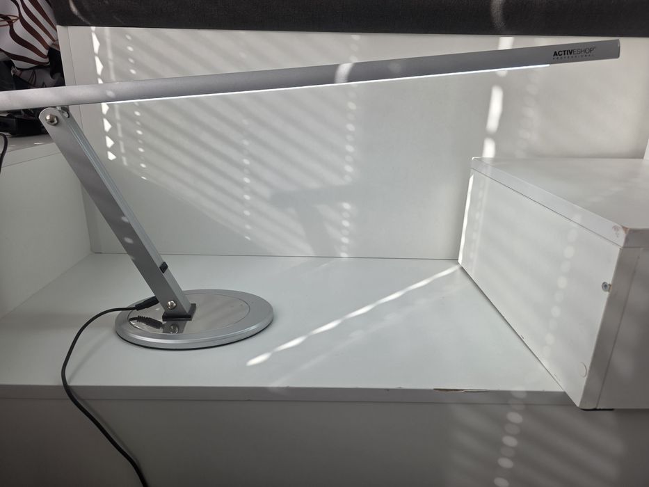 Lampka active do paznokci ledowa dla dziecka stylizacja paznokci