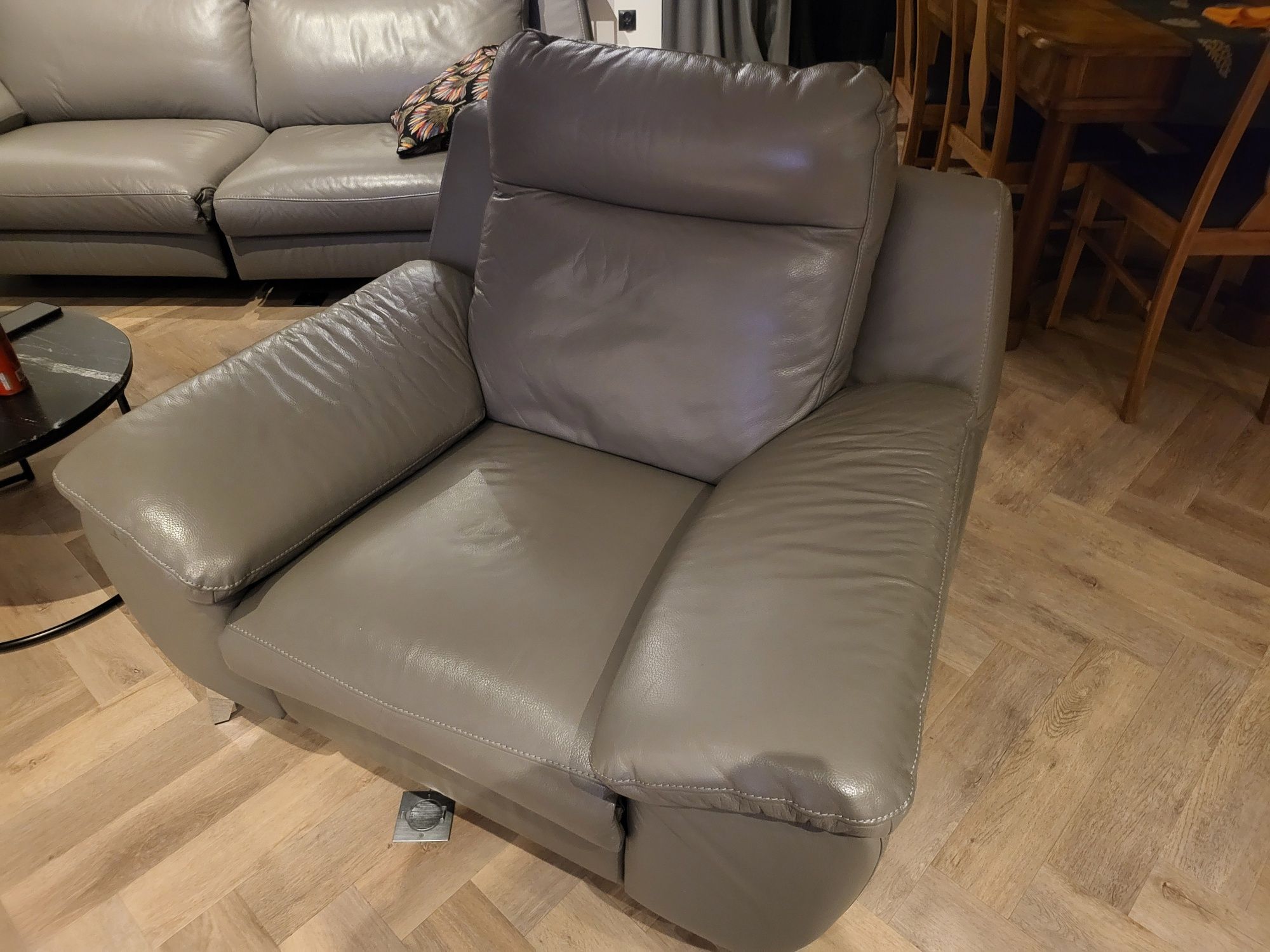 Sofa i fotel skórzany z funkcją relaks szara PERLE
