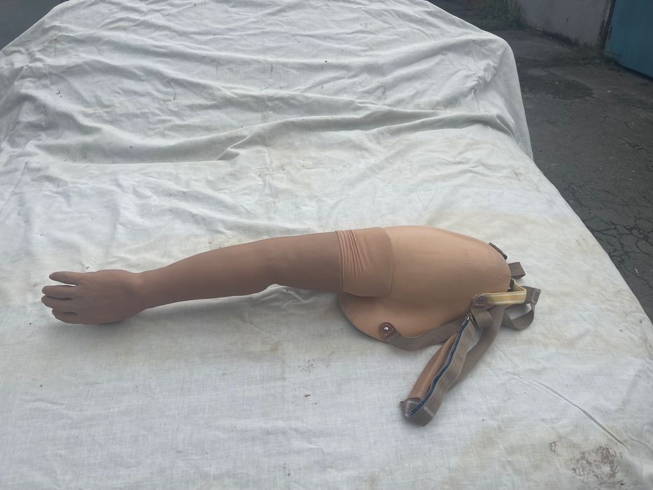 Протез ноги руки