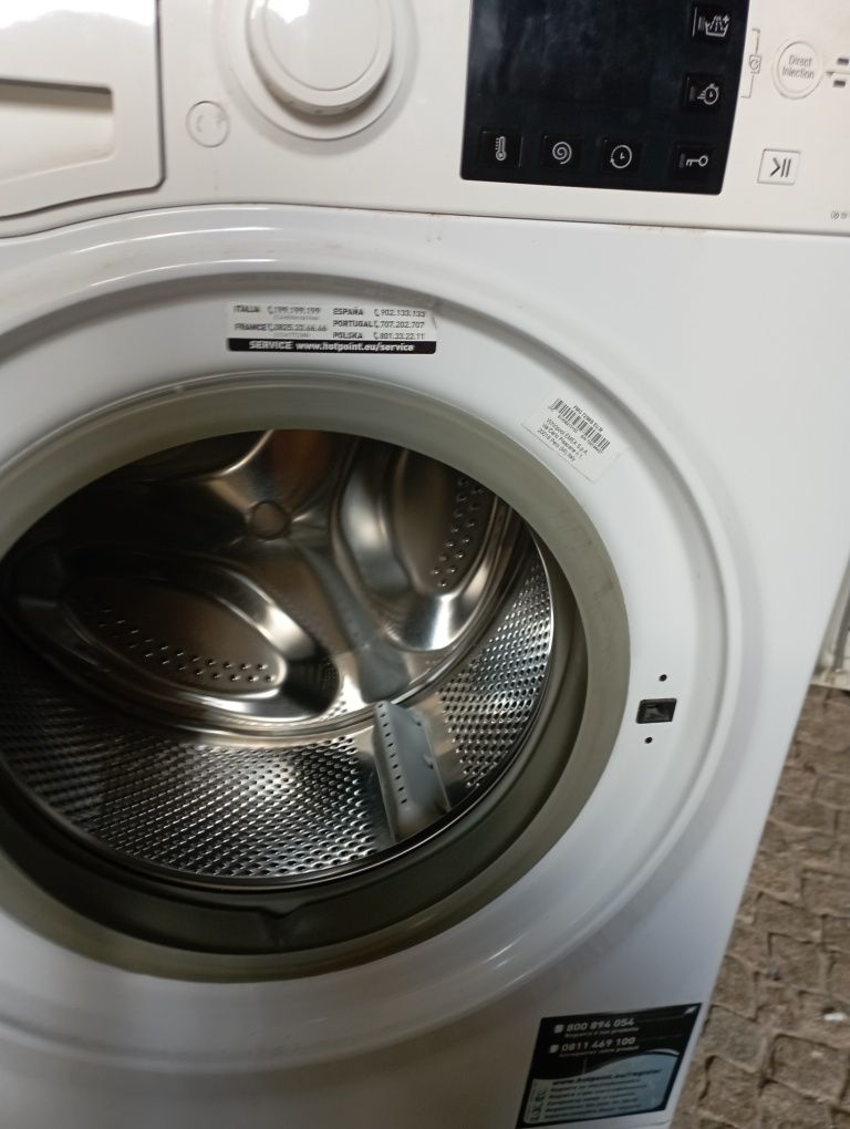 Máquina de lavar roupa Ariston