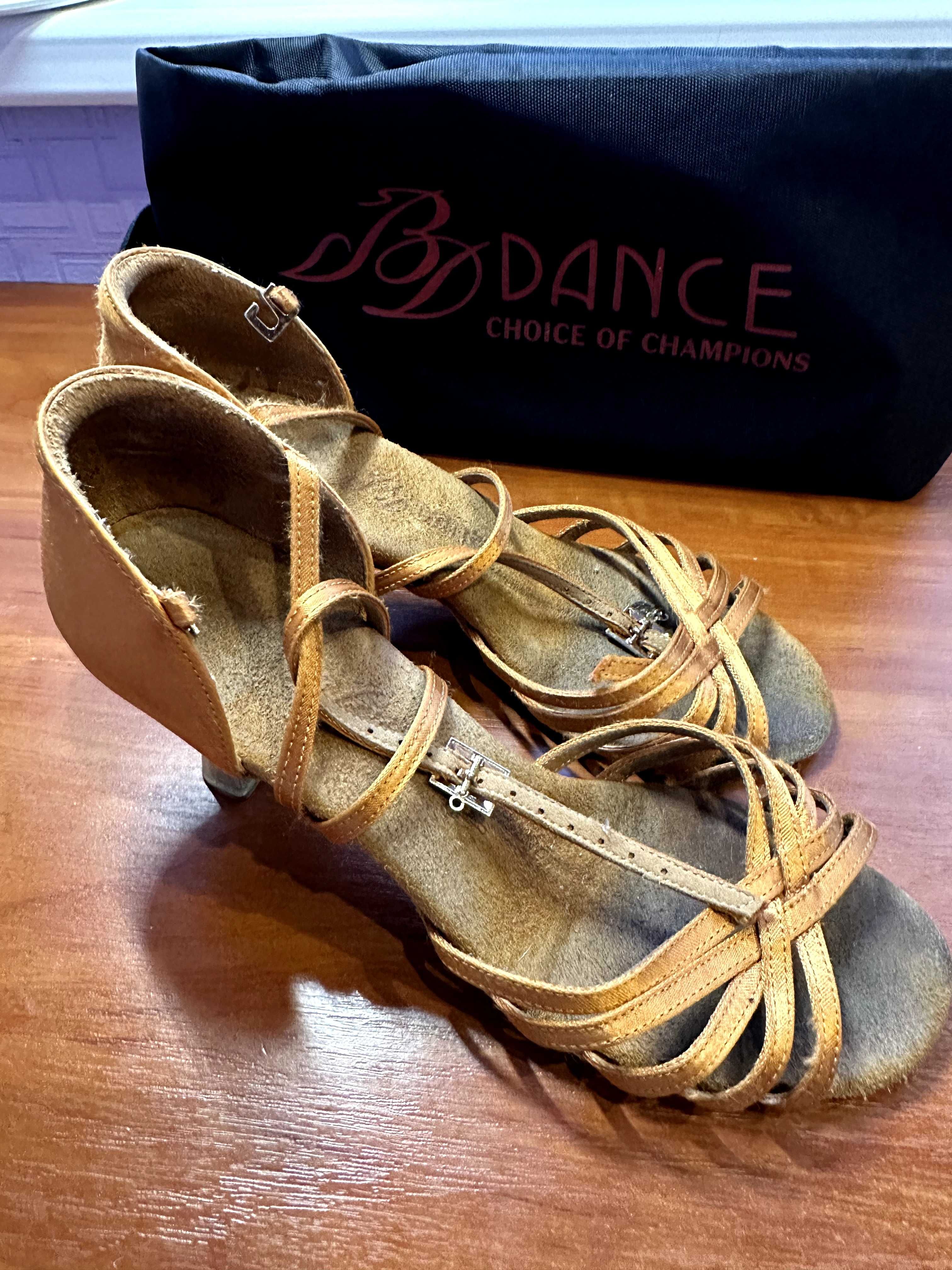Туфлі для танців BD Dance 40 розмір