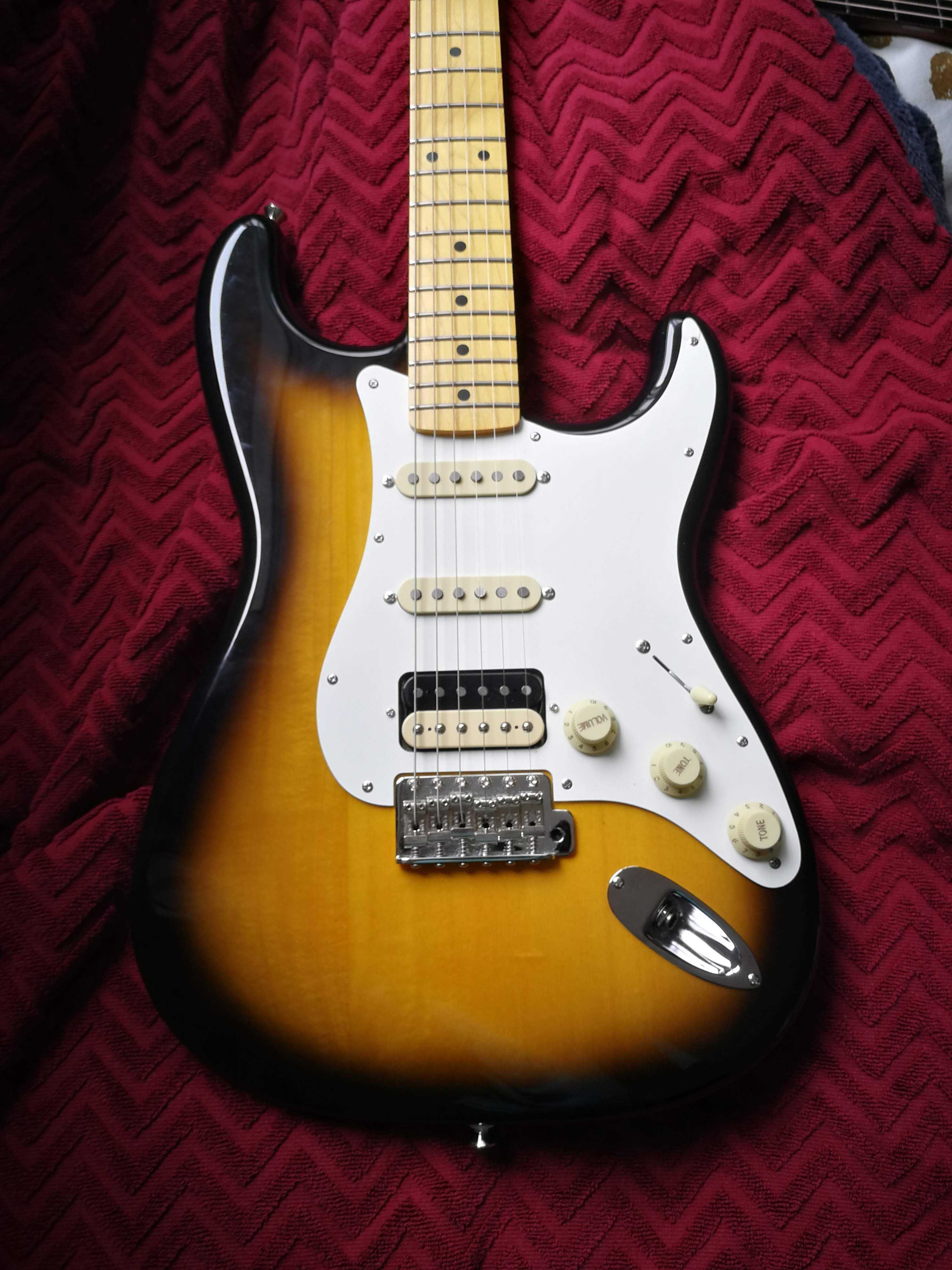 Fender JV Modified 50s Strat HSS 2CS