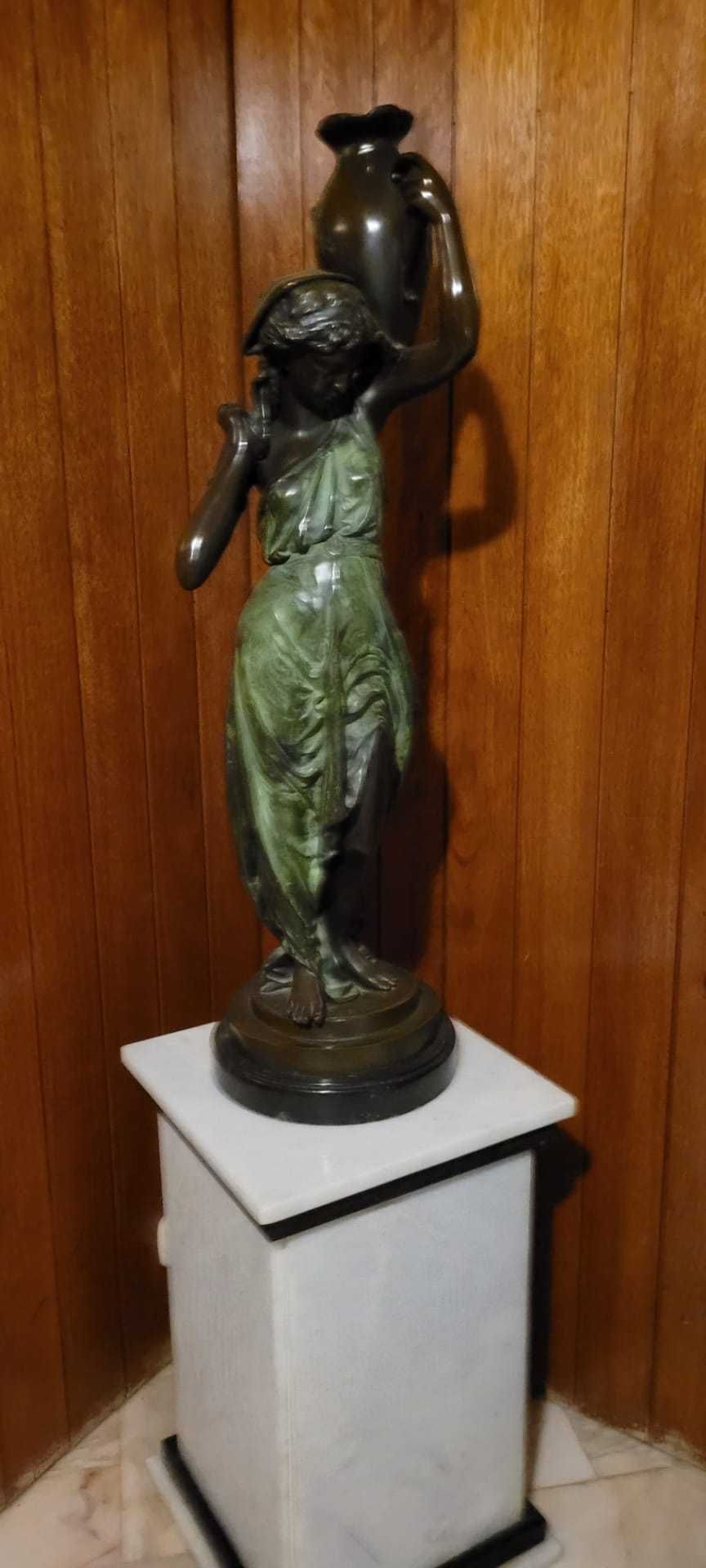 Estátua em Bronze com base / suporte em Mármore