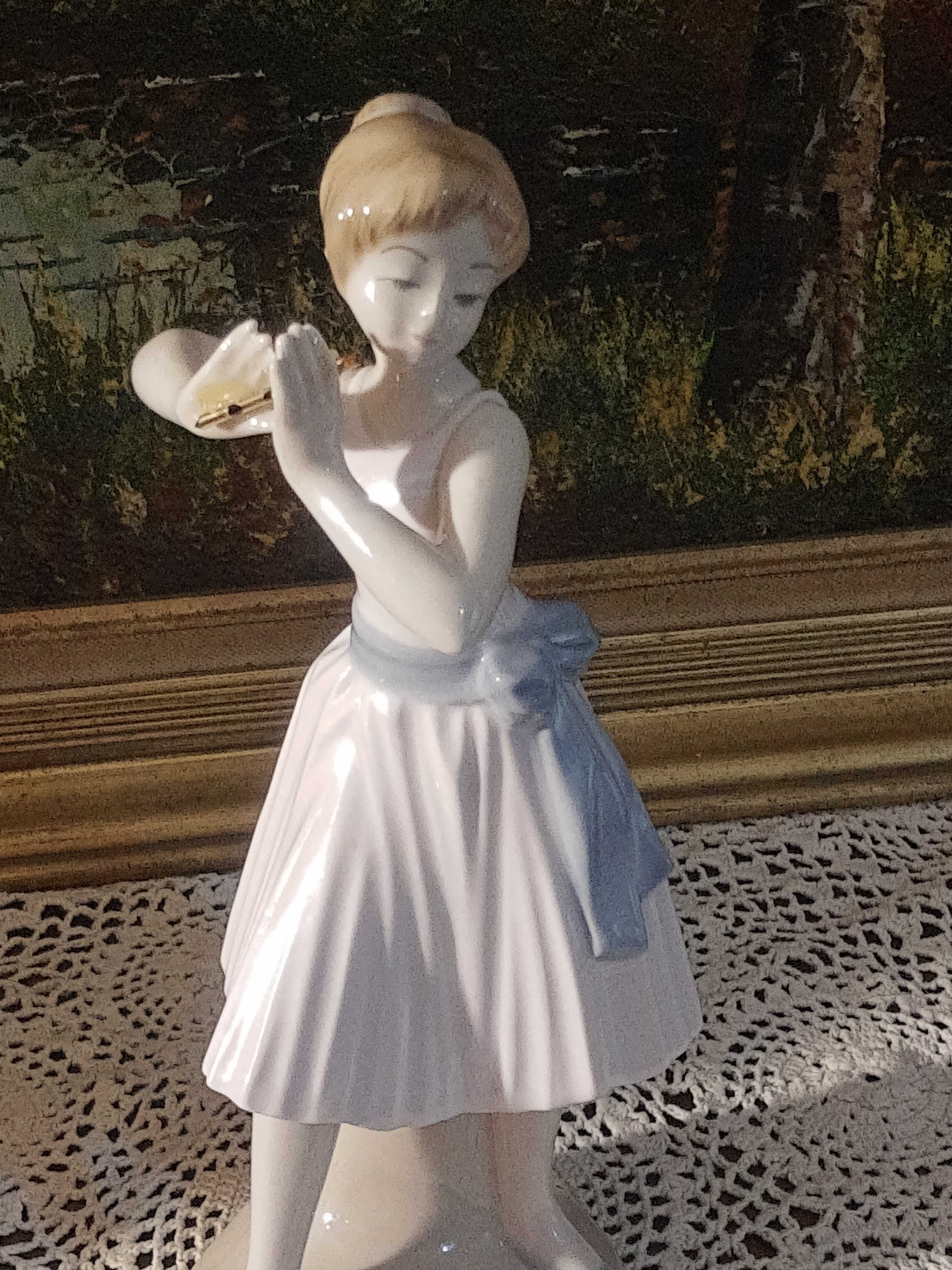 Figurka porcelana Tengra Hiszpania wys.27cm. (P.3074)