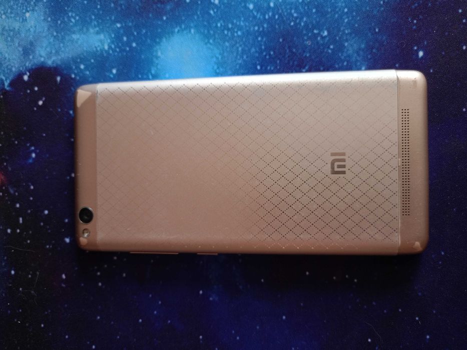 Продам Xiomi Redmi 3 3\16GB