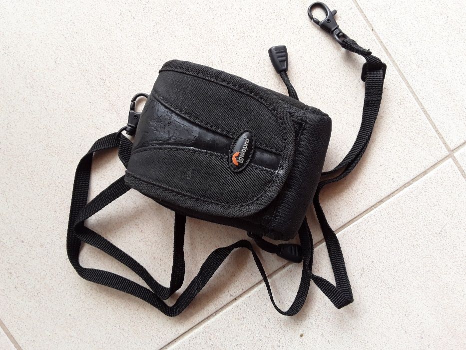 Bolsa para máquina fotográfica da marca Lowepro