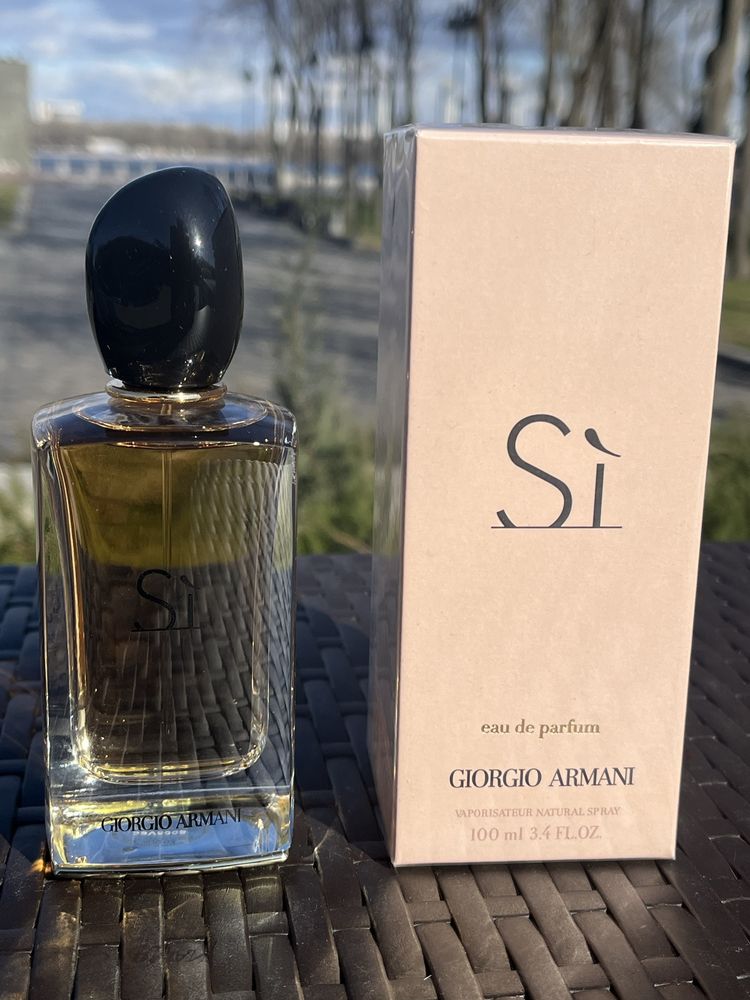 Духи Giorgio Armani Si