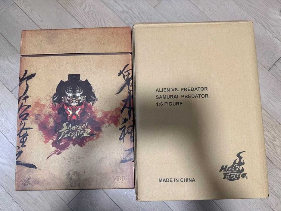 Figura Hot Toys AVP Samurai predator
