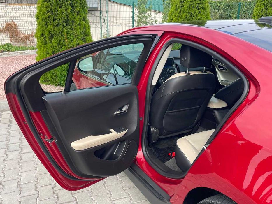 Продам  Chevrolet VOLT 2011. Можна в розстрочку, під викуп.