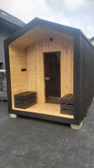 Sauna zewnętrzna ogrodowa stodoła -dostępna od ręki