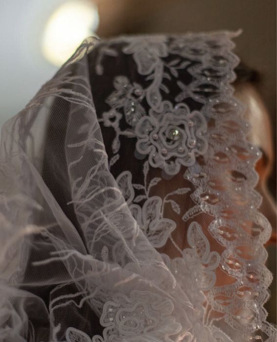 Палантин у церкву на хрещення, вінчання