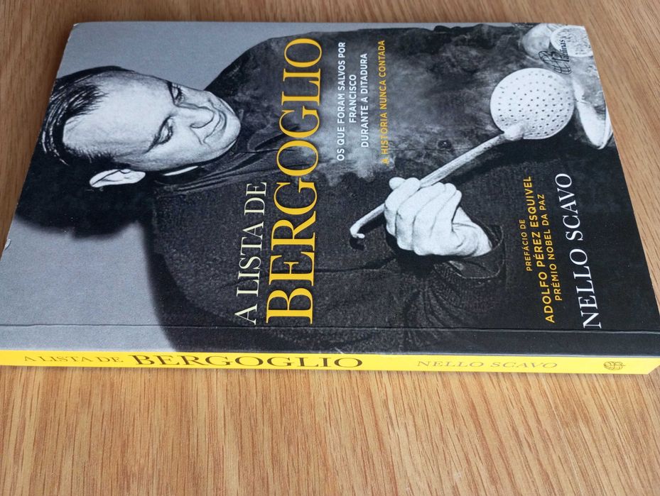A Lista de Bergoglio
Os que foram salvos por Francisco
de Nello Scavo