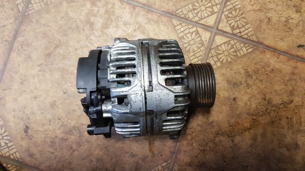 Alternator GOLF IV Seat 1.9 TDI 0389  03023L