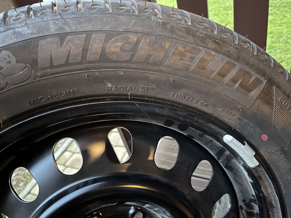 Sprzedam felge z opną Michelin Primacy w rozmiarze  225/55 R17