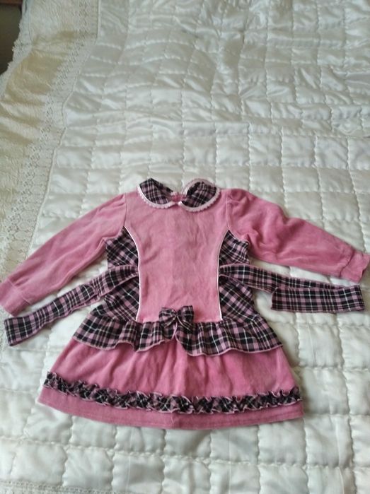 Сукня для дівчики.