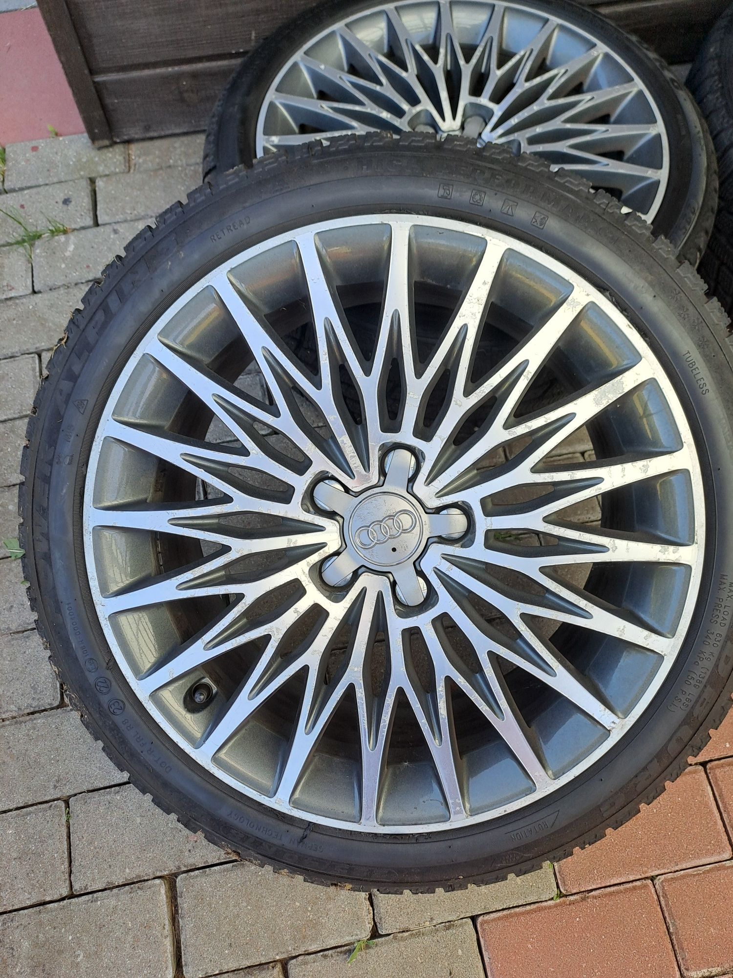 Alufelgi  audi a3 8v s line 5x112 18 cali opony zimowe