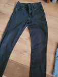 Sprzedam czarne jeansy