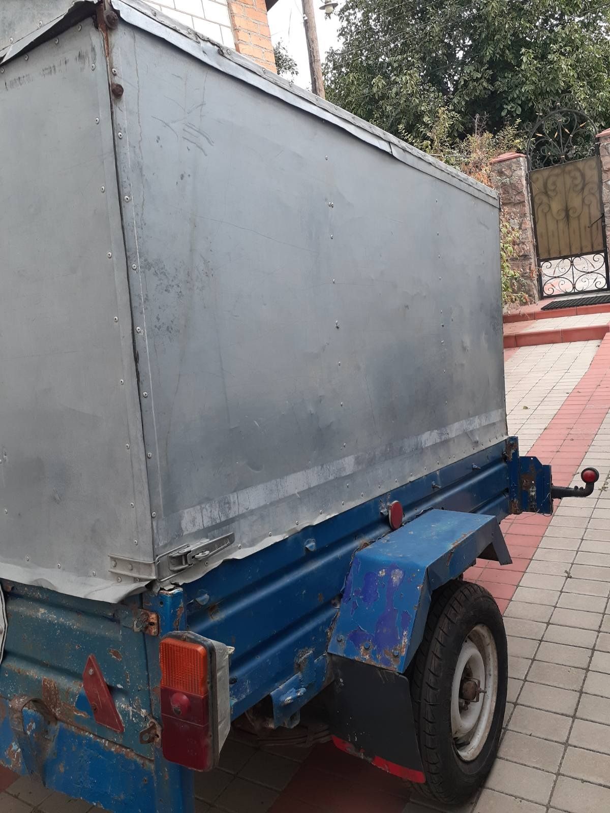 Продам прицеп Турист